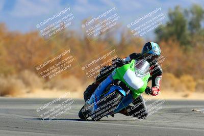 media/Jan-08-2022-SoCal Trackdays (Sat) [[1ec2777125]]/Turn 7 (1035am)/